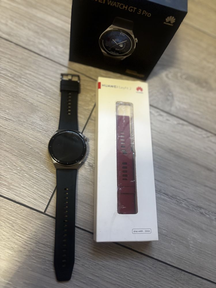 Смарт часовник Huawei GT 3 PRO