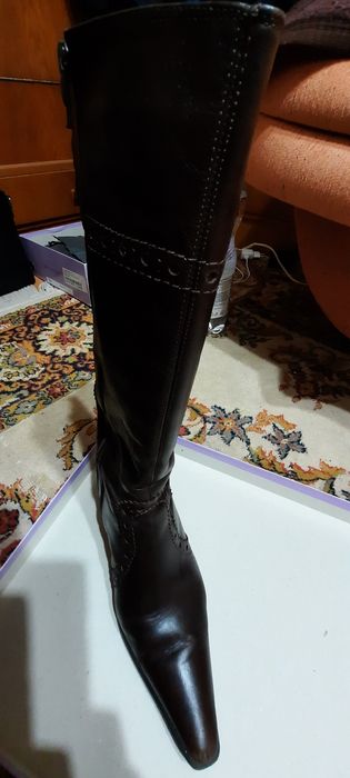 Vând cizme folosite