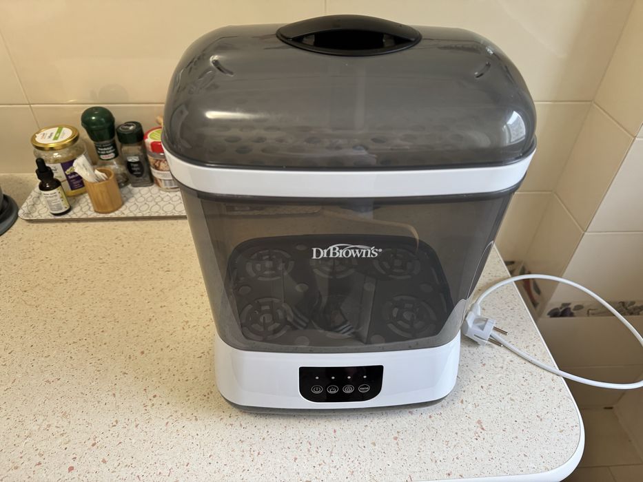 Sterilizator si uscator pentru biberoane AC178, Dr. Browns