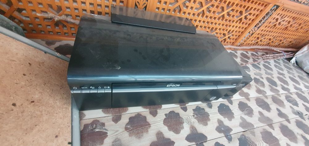 Printer epson 805 svetnoy sotiladi