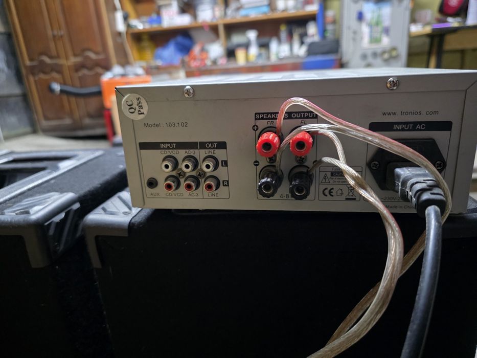 Stație Skytronic si boxe malone