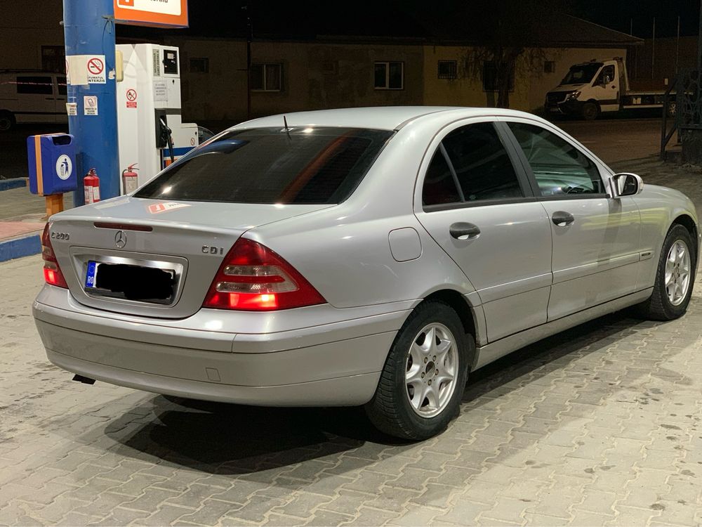 Vand/schimb Mercedes C200