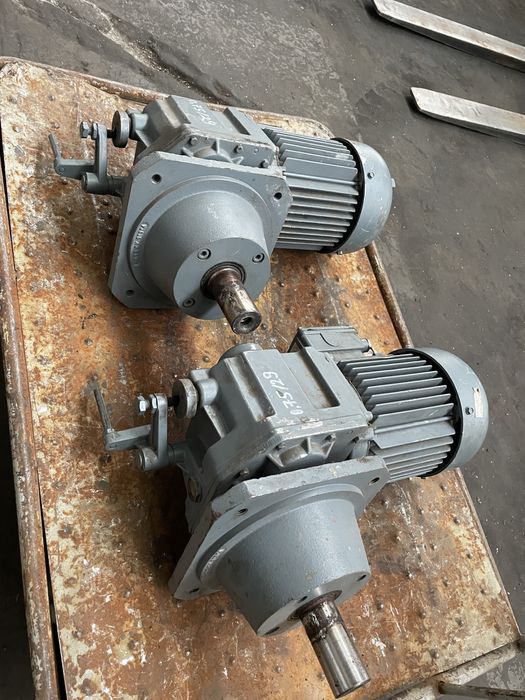 Мотор-редуктор Bauer