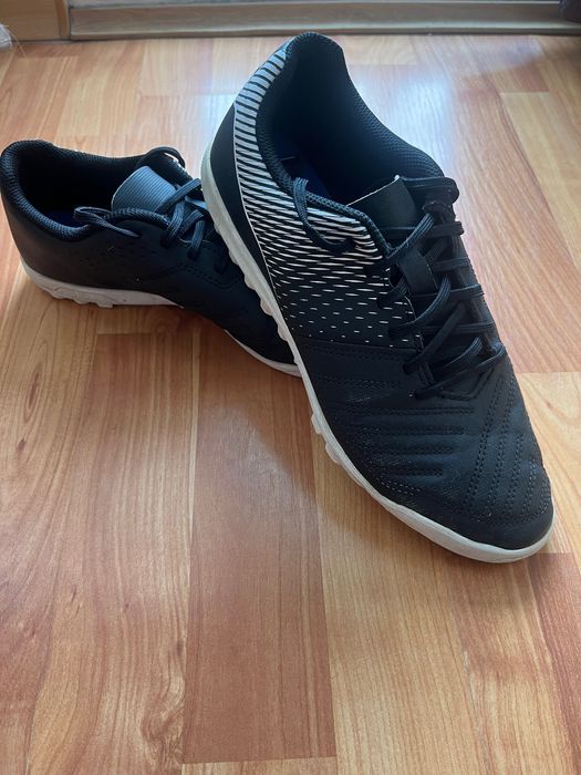 Футболни стоножки Kipsta