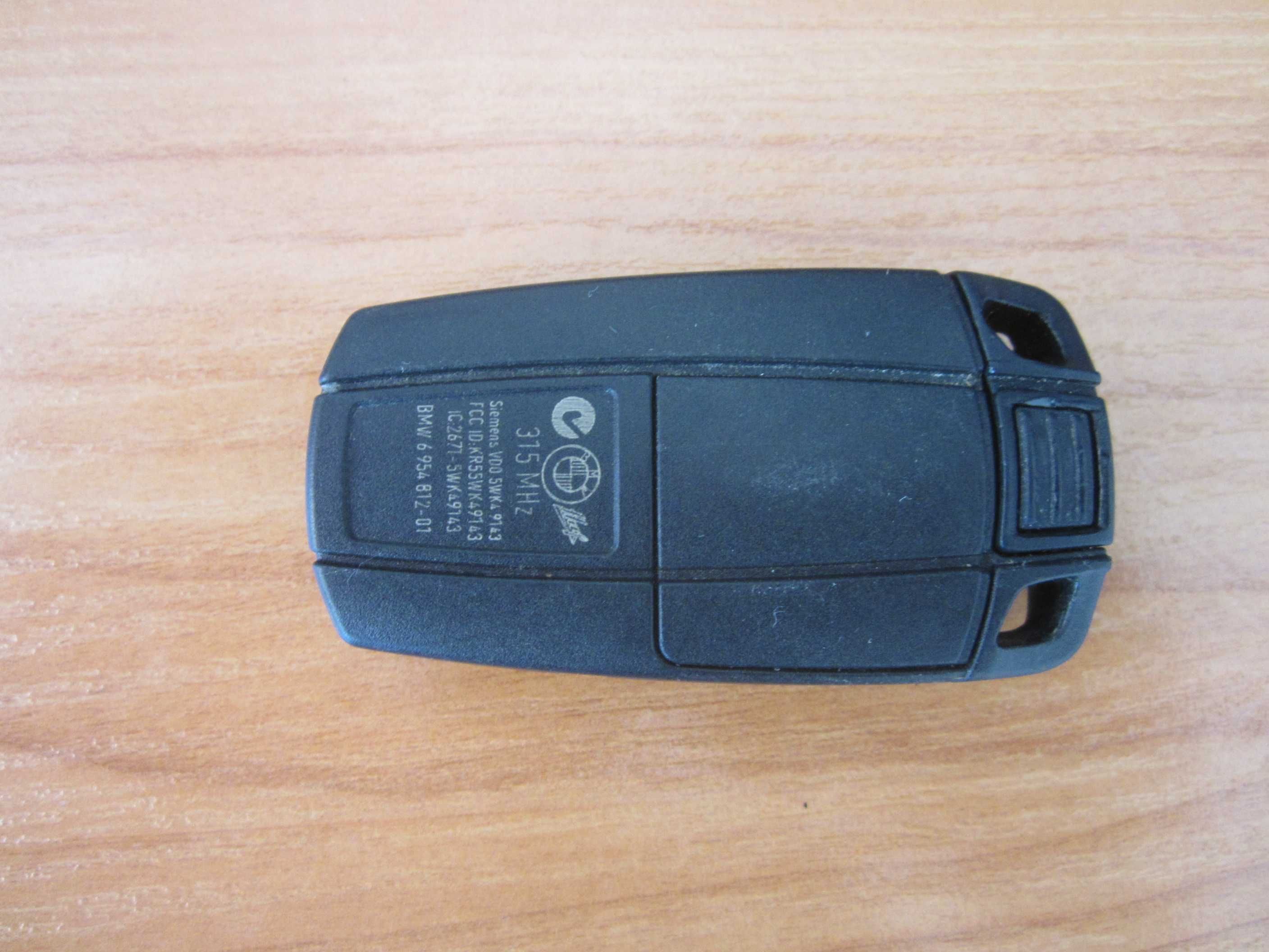 Bmw автоключ Kr55wk49143 3 Buttons