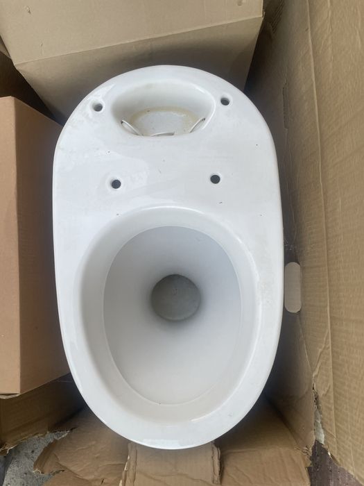 Продам унитаз новый!