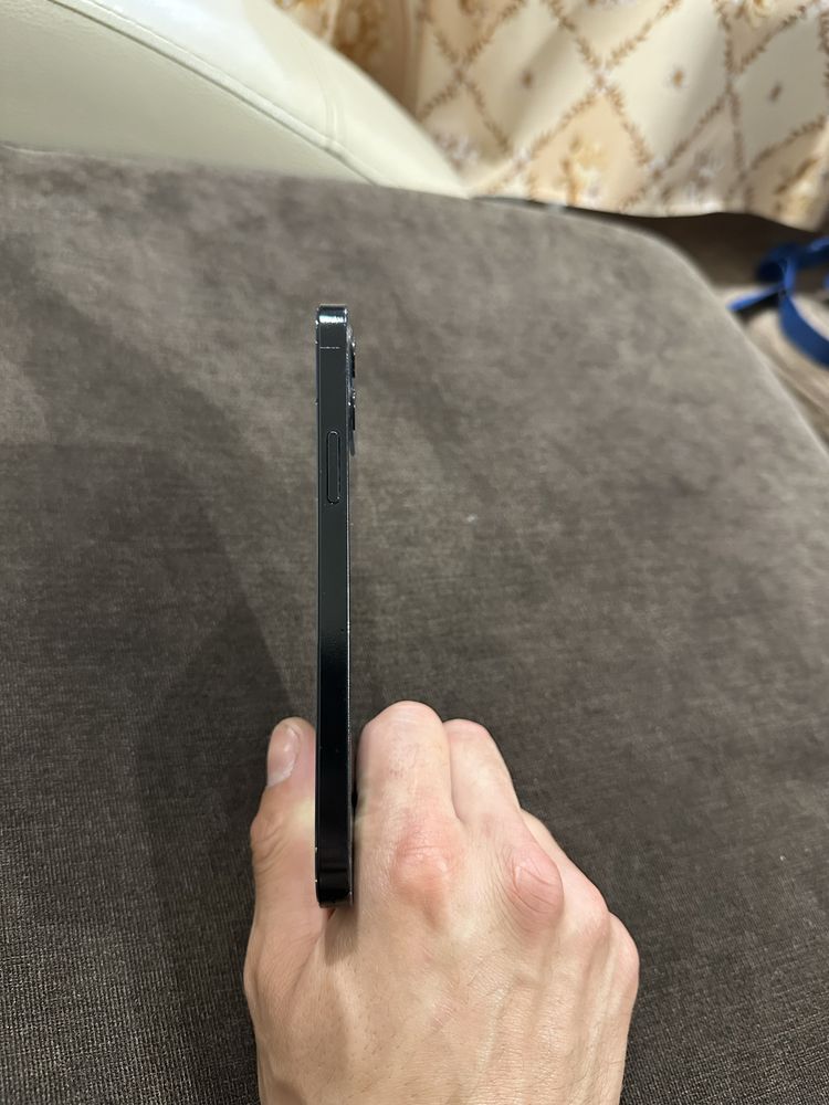 Iphone 12 Като нов!