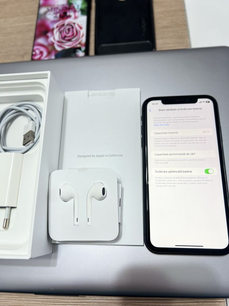 iPhone Xr 64 gb full box