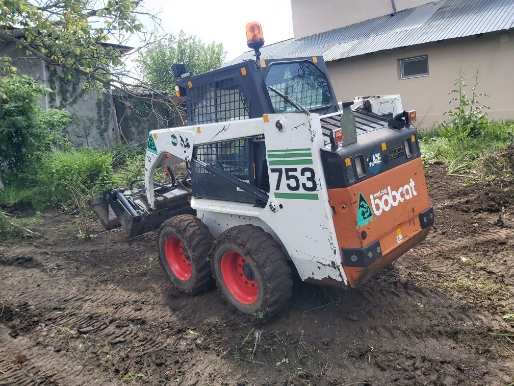 Servicii închiriere utilaje Miniexcavator/Bobcat/Macara si Platforma