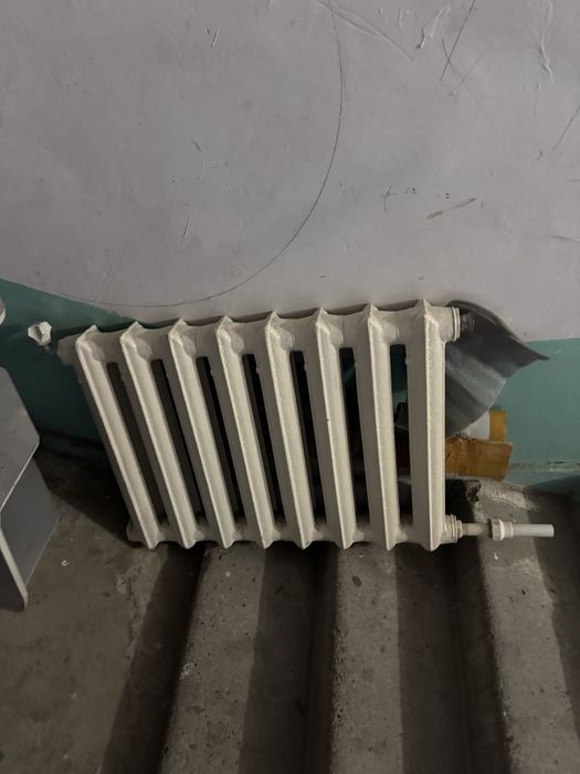 Чугун батарея в отличном состоянии