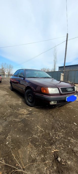 Продам Ауди 100 С4 год 1994