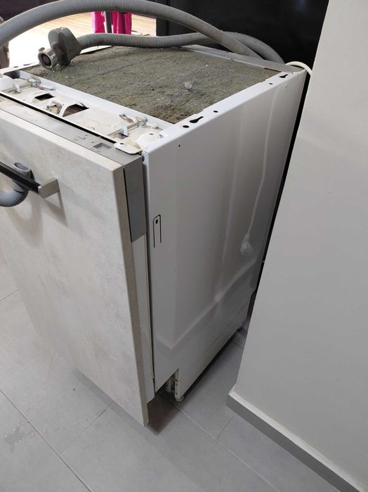 Masina de spalat vase Whirlpool