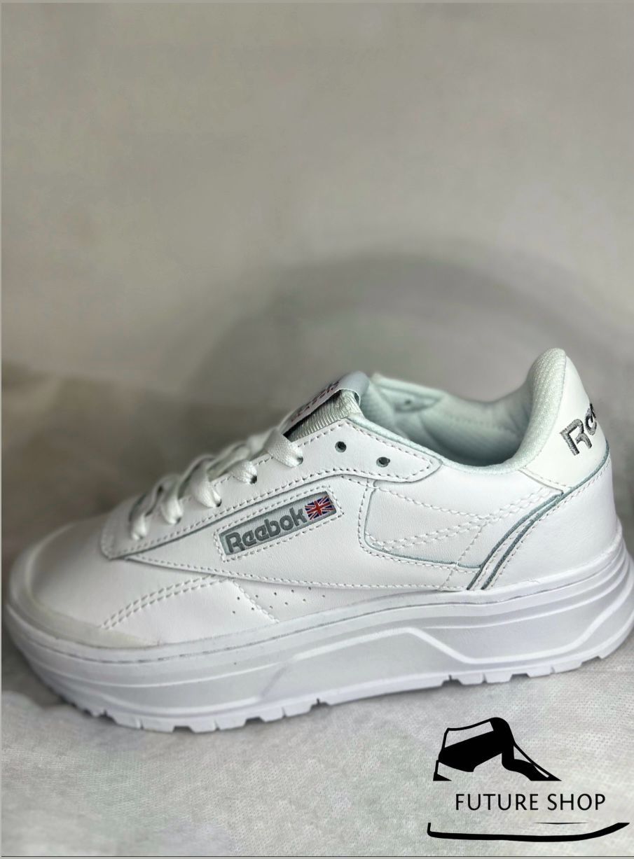 Reebok Club C Double trainers in White