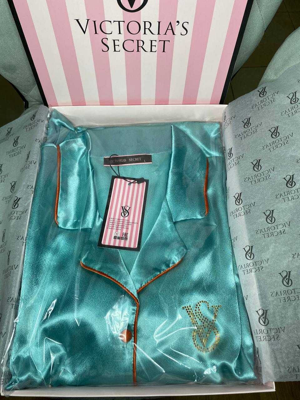 Дамска пижама Victoria's Secret в подаръчна кутия