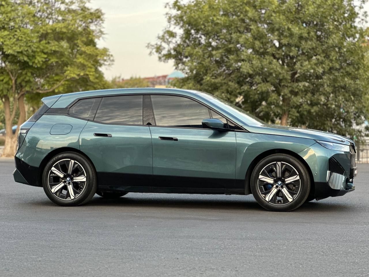 BMW IX X drive 40