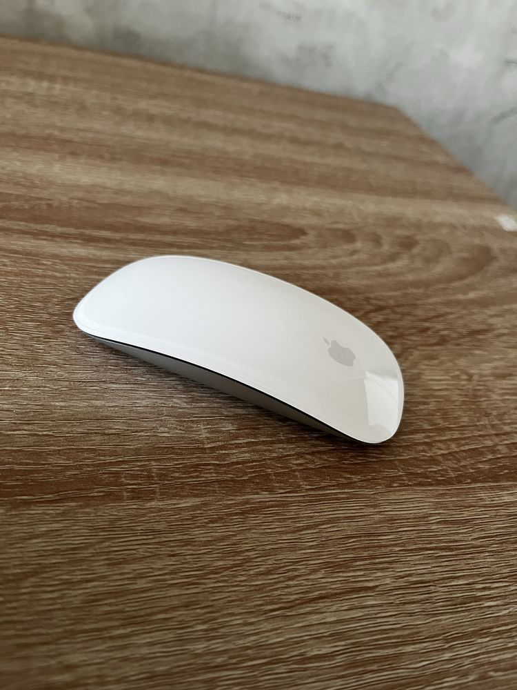 Безжична мишка Apple Magic Mouse 3 - бял цвят