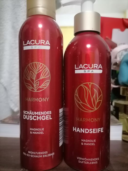 Парфюмни лосиони за тяло, парфюмни спрейове, парфюм