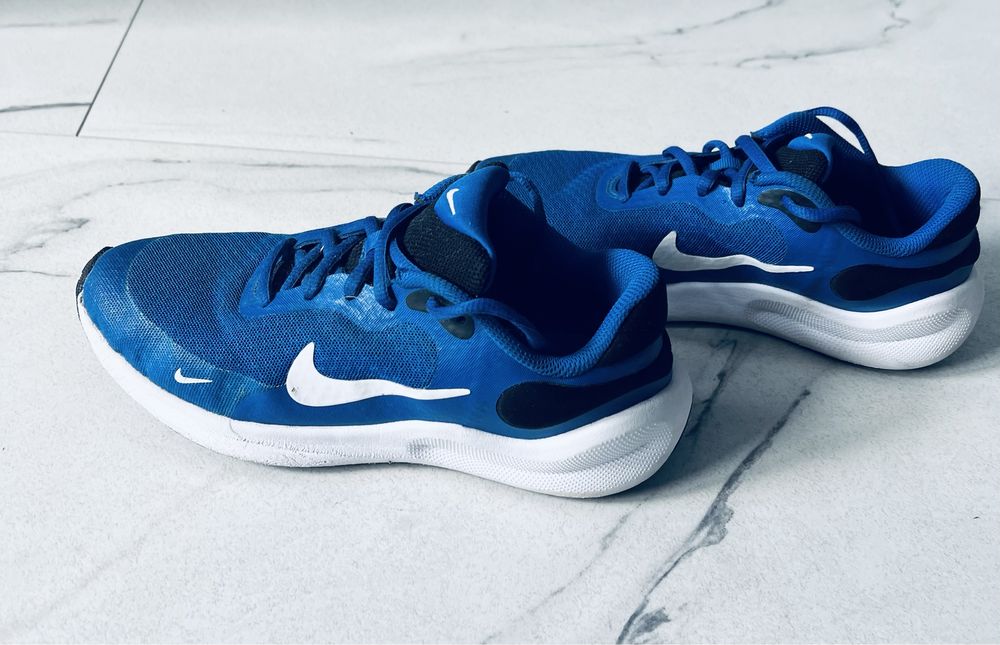 Маратонки Nike