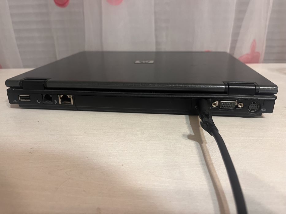 HP COMPAQ 4400 Notebook PC Преносим компютър - Лаптоп