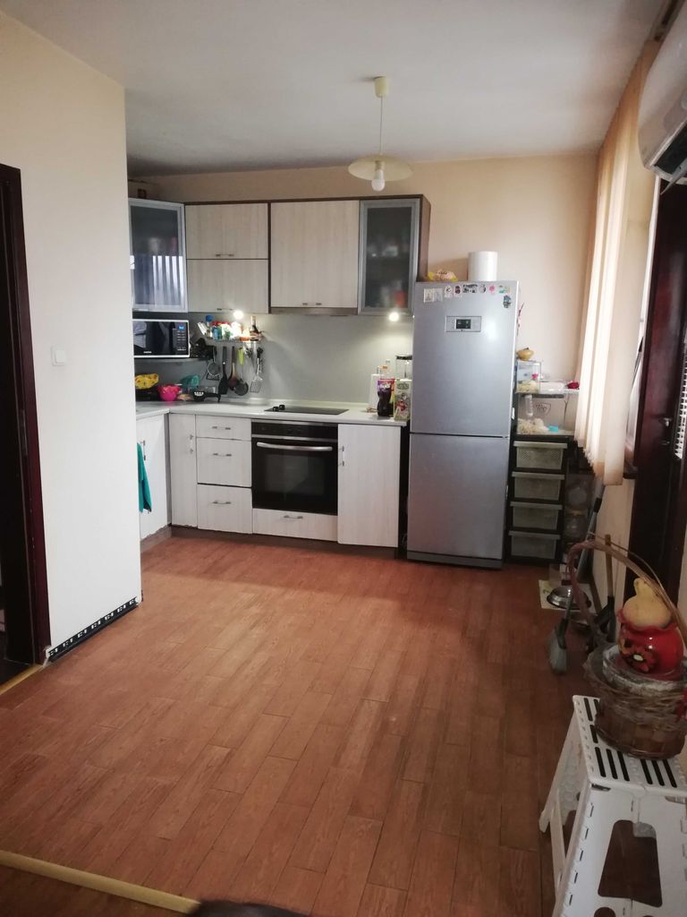 Продава се Многостаен апартамент в Бургас, Братя Миладинови - 126 кв.м за 1508 €/кв.м - Снимка #2