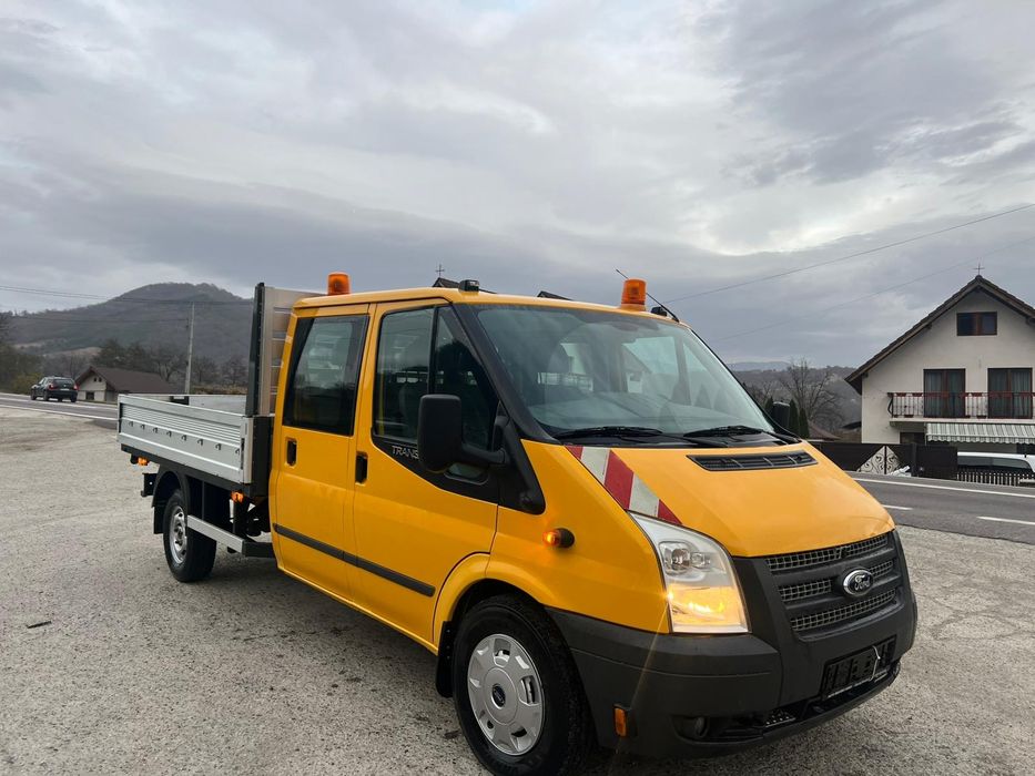 Vand ford transit 2.2 tdi..klima top.6 locuri.6+1 trepte