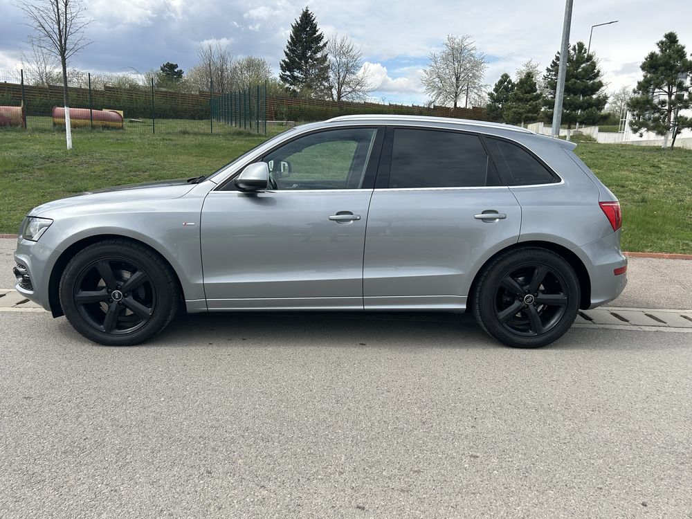 AUDI Q5-(4x4)-S LINE-2.0l-177cp-Euro5-AN 2011