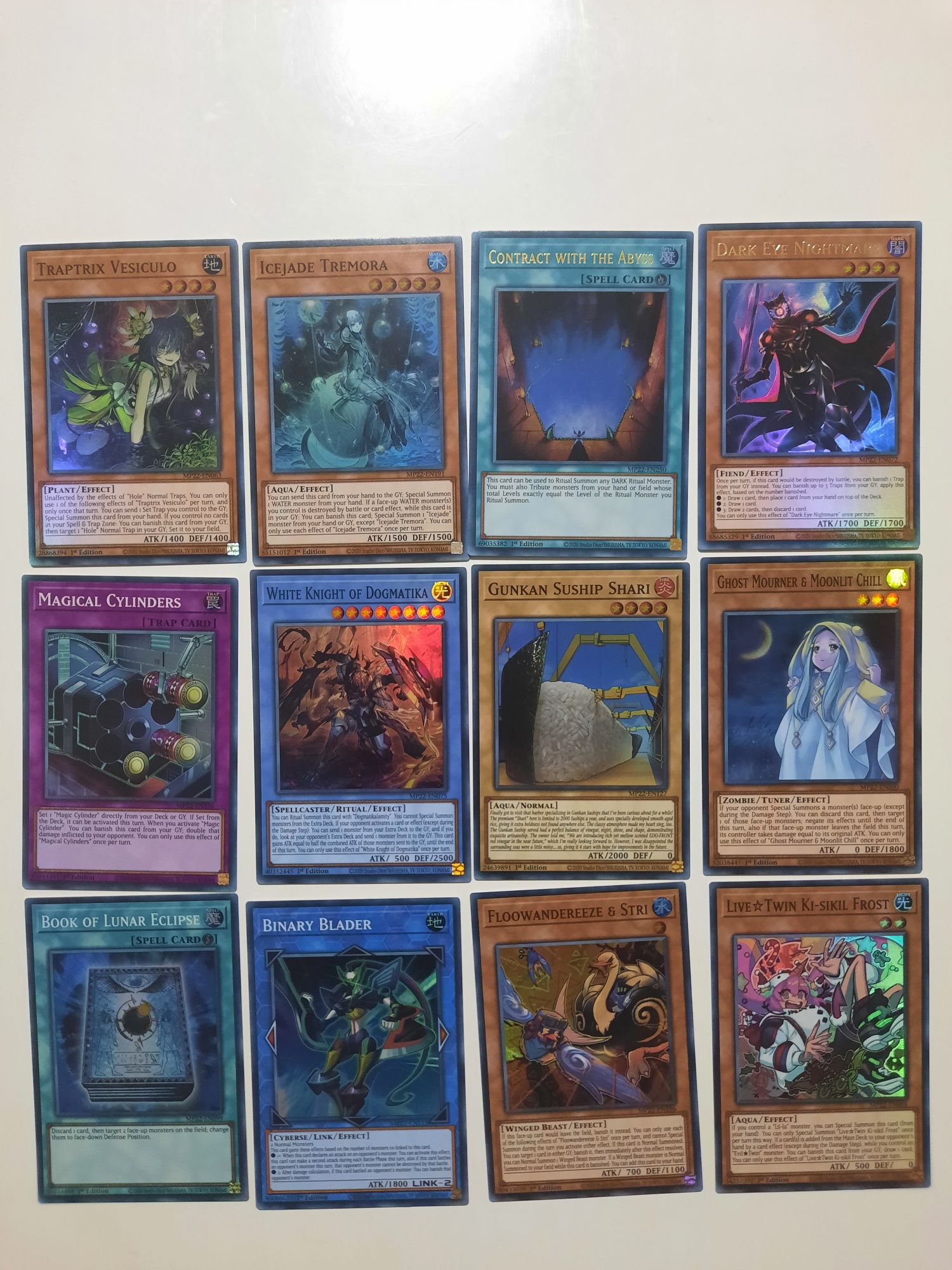 Yu Gi Oh карти от серия tin of the Pharaoh's Gods