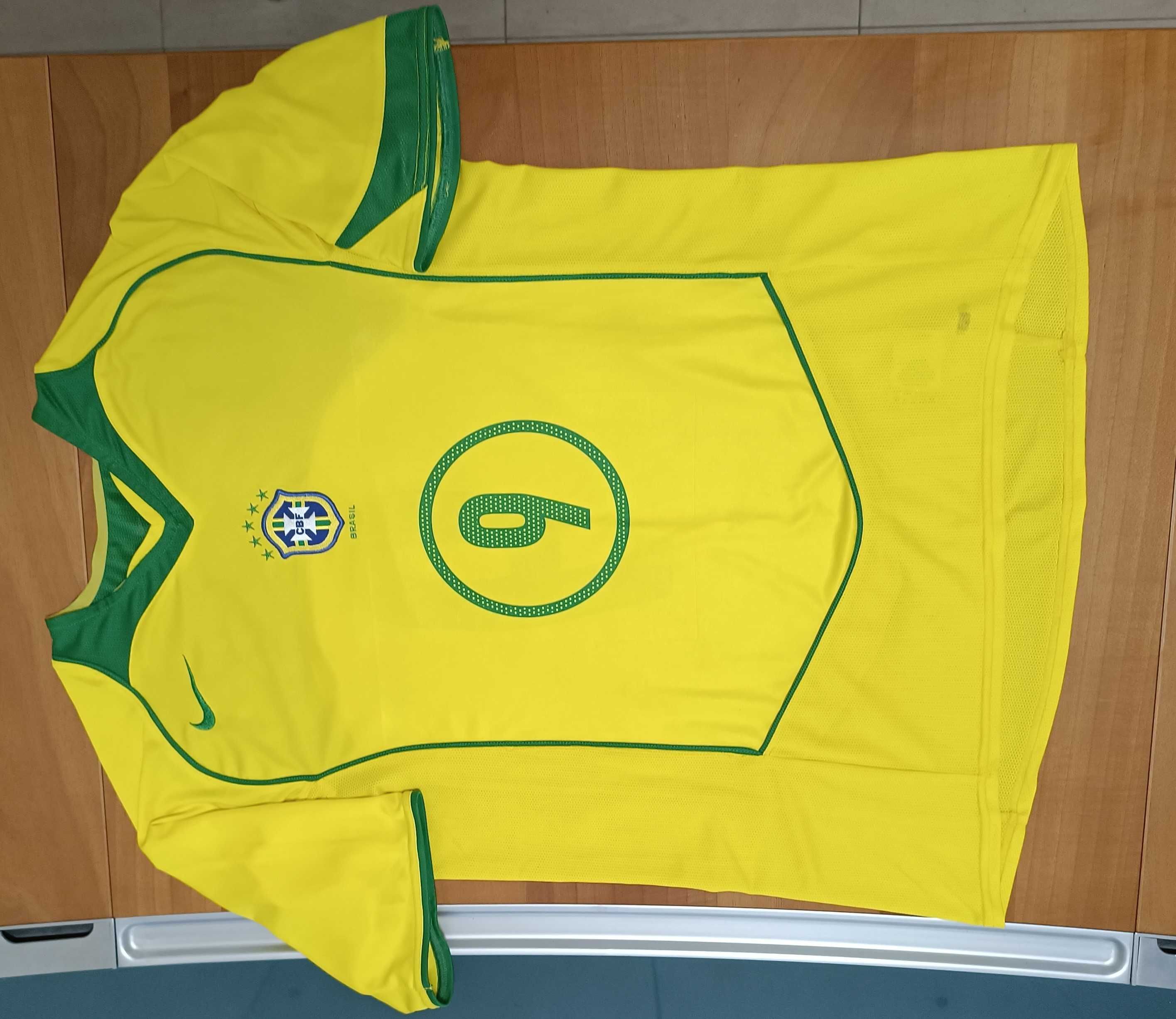 Nike Brazil-#9-Ronaldo-2004-2006-Много Запазена