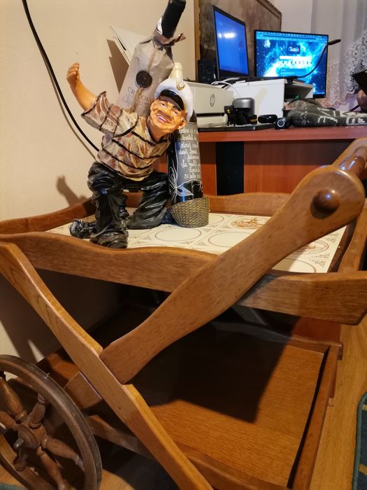 Vând masă lemn masiv