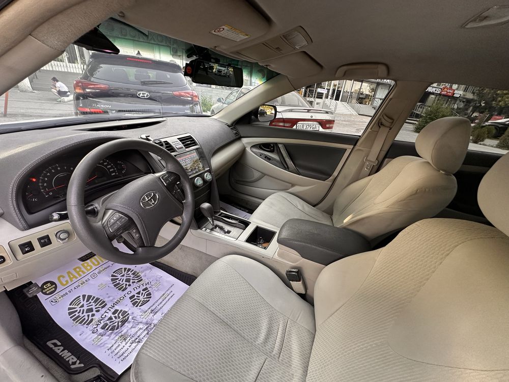 Продается Toyora Camry 2006 год