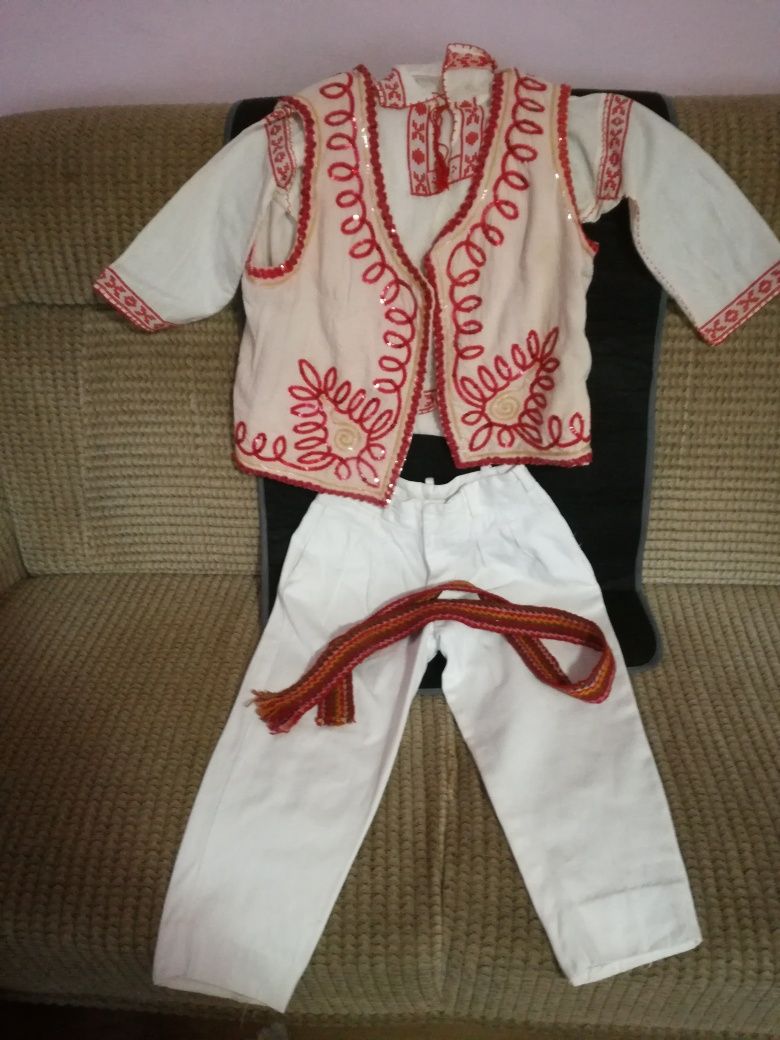 Costum popular autentic - băieți