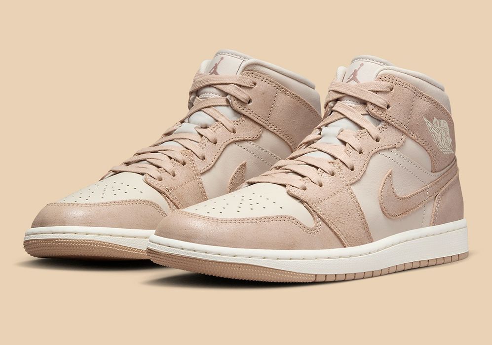 Jordan 1 mid " light tan" 44 originali noi