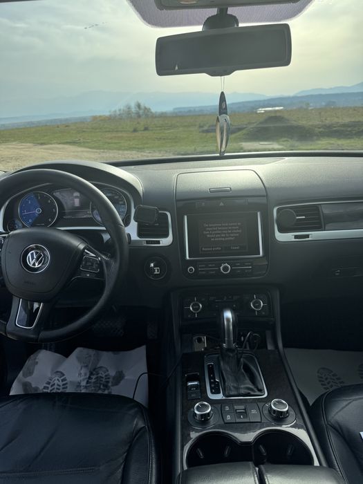 Vand VW Touareg 2011 camera 360 grade