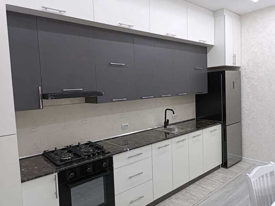 Сдам евро 2-комн квартиру 4/8 на Чиланзаре, метро Новза.124*