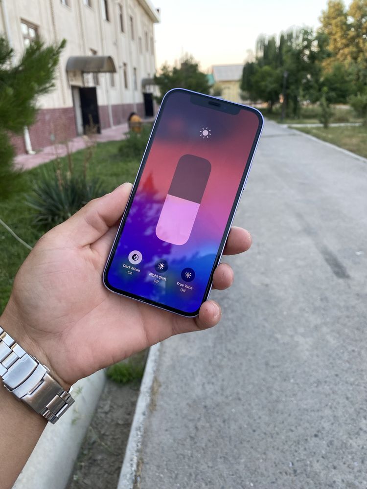 iphone 12   idial
