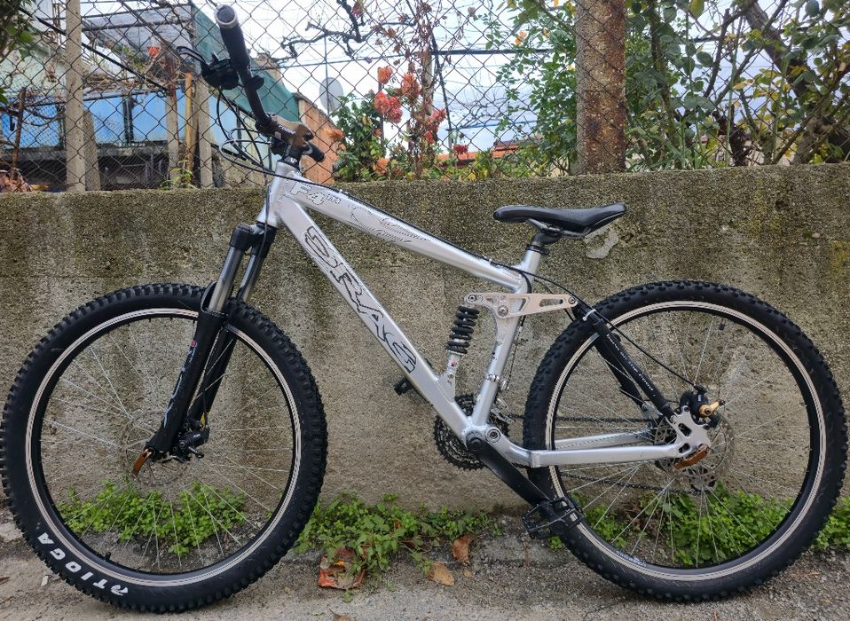 Мекица 26 цола Drag F4m Дискови Обслужен