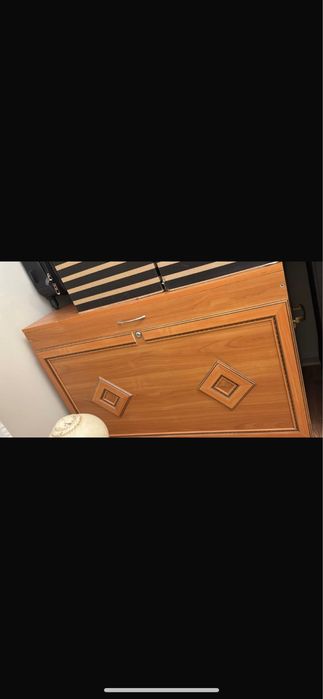 Сандық сатылады….