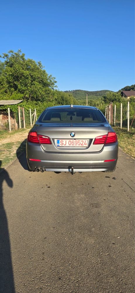 BMW Seria 5 / BMW 520 / F10 2012