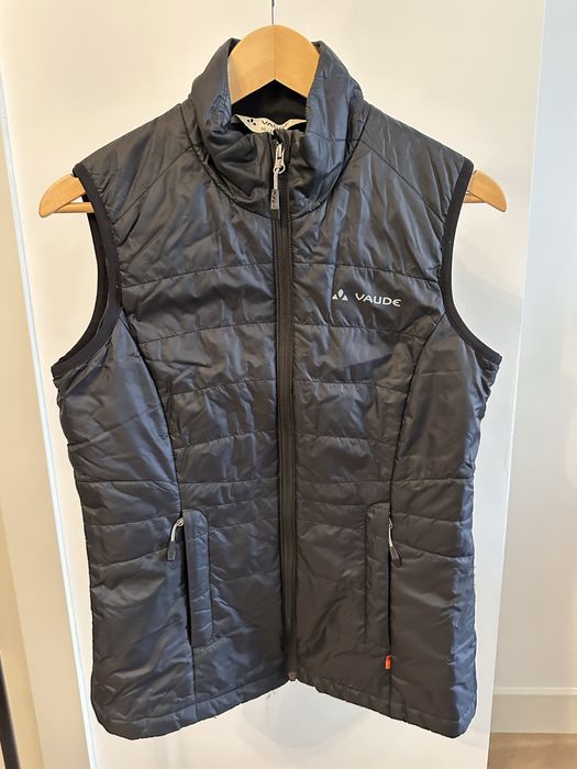 Жилет спортивный