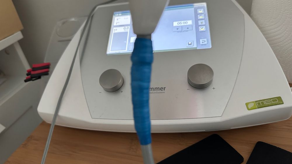 Aparat profesional Zimmer Soleo Stim Combi – Ultrasunet + Curent