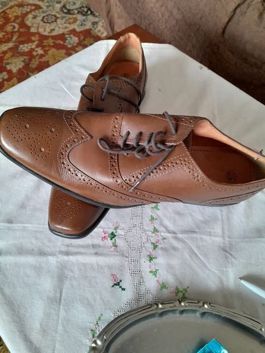 Pantofi barbati cu siret,noi fara eticheta