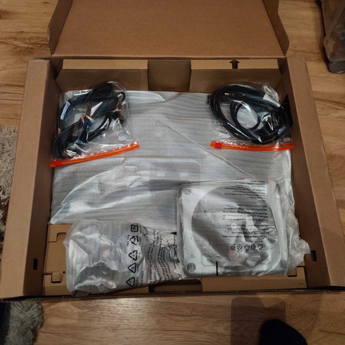 Монитор AOC 23.8", 2560x1440, 75Hz, IPS, 4ms, Anti-Glare, Flicker-Free