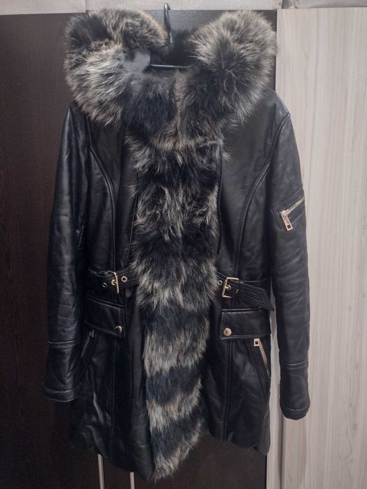 Дамско палто от естествена кожа