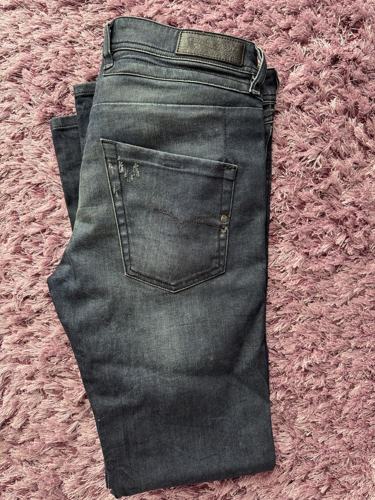 Blugi DIESEL , originali