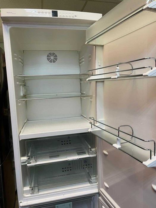 Хладилник Liebherr CB4056