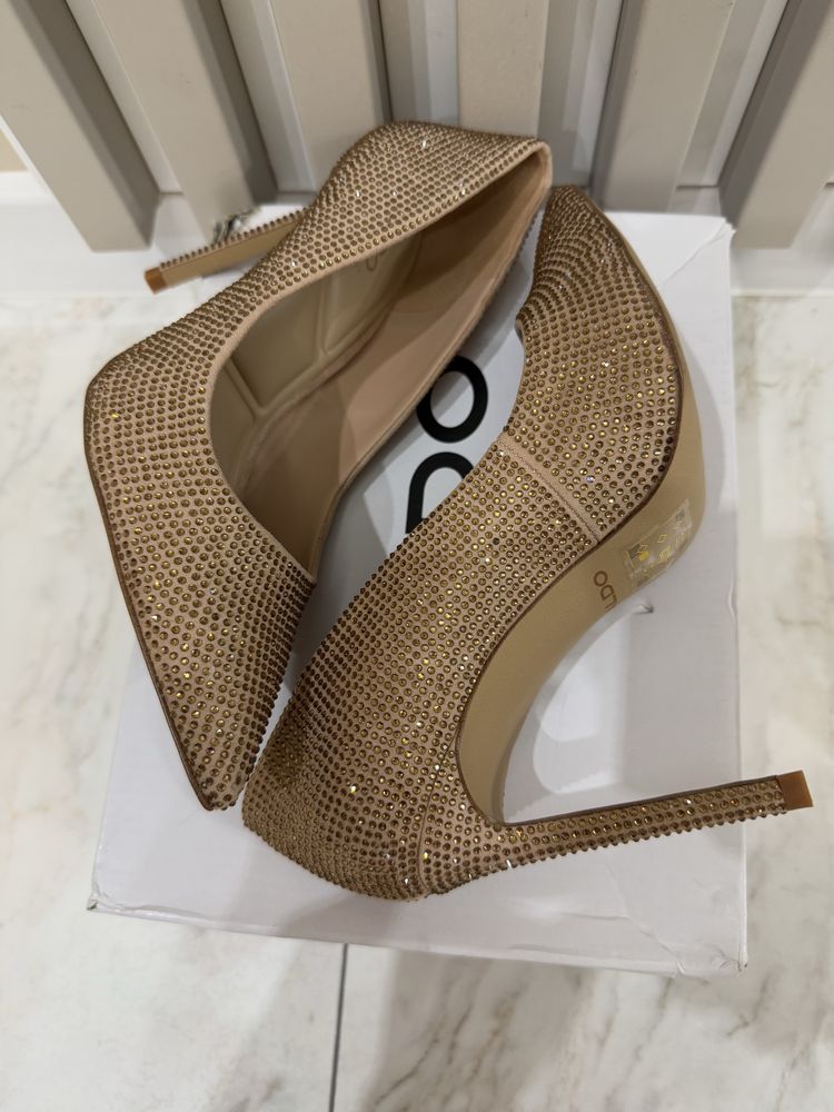 Дамски обувки на ток Aldo