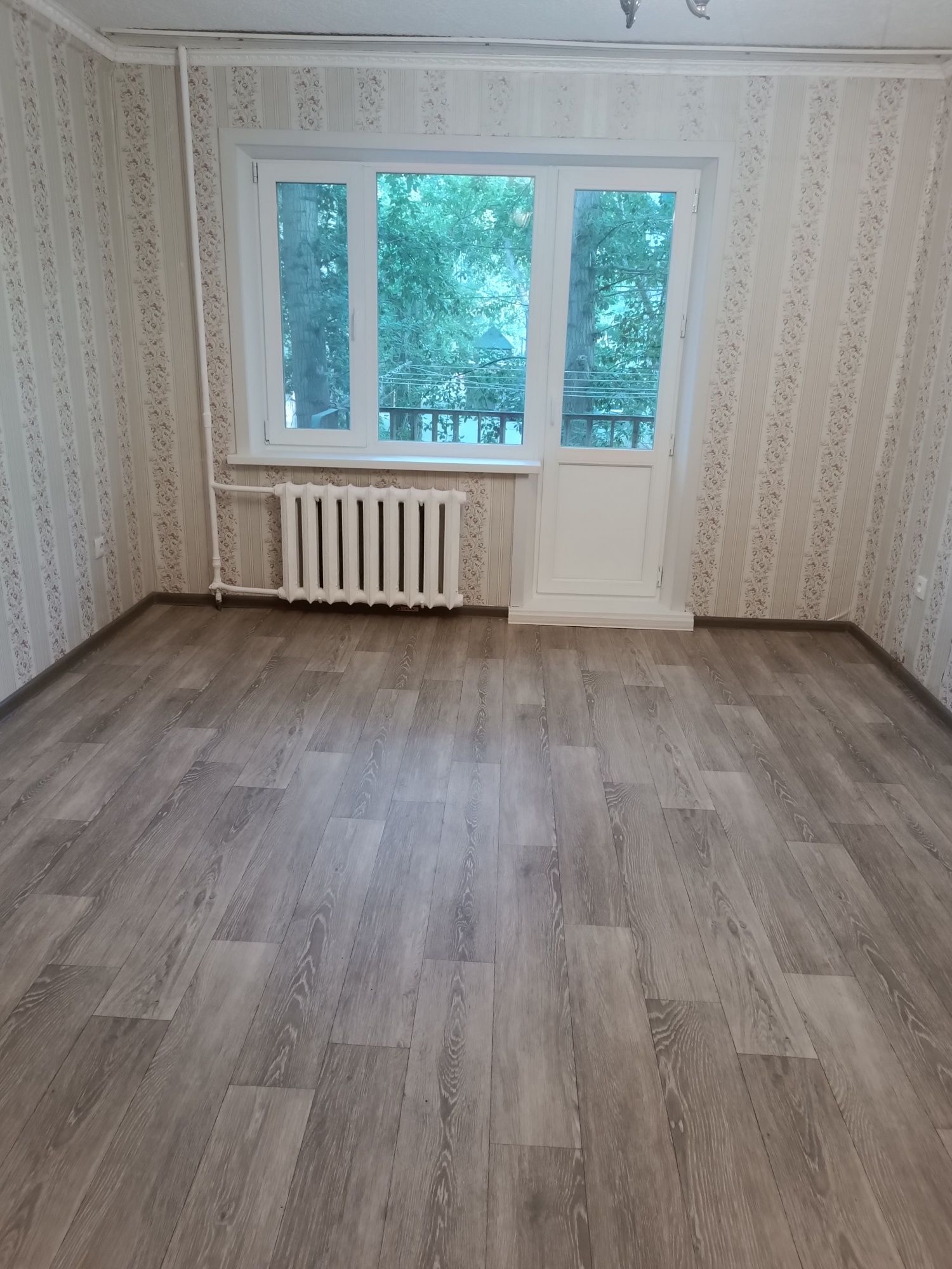 Сдам однокомнатную квартиру.