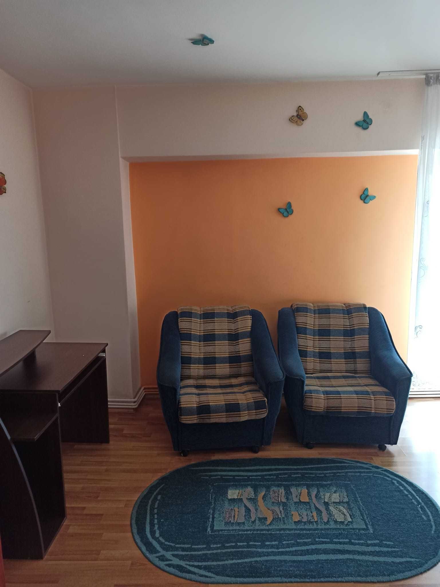 Cautam colega de apartament