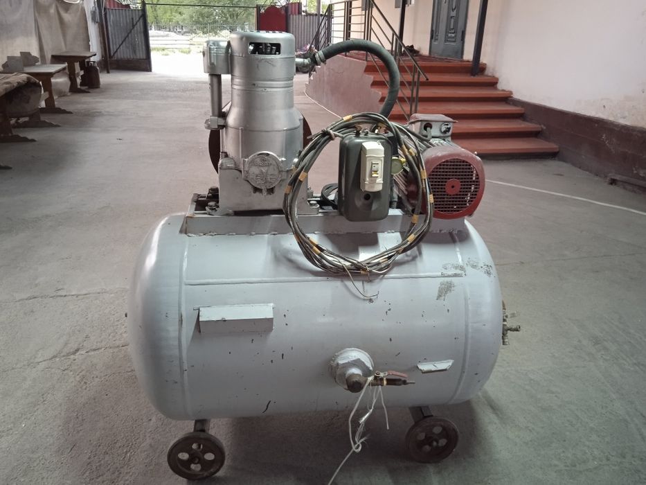 Компрессор 380 Вт