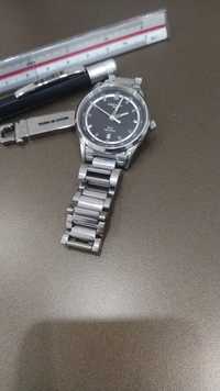 Продам швейцарские мужские наручные часы Certina.